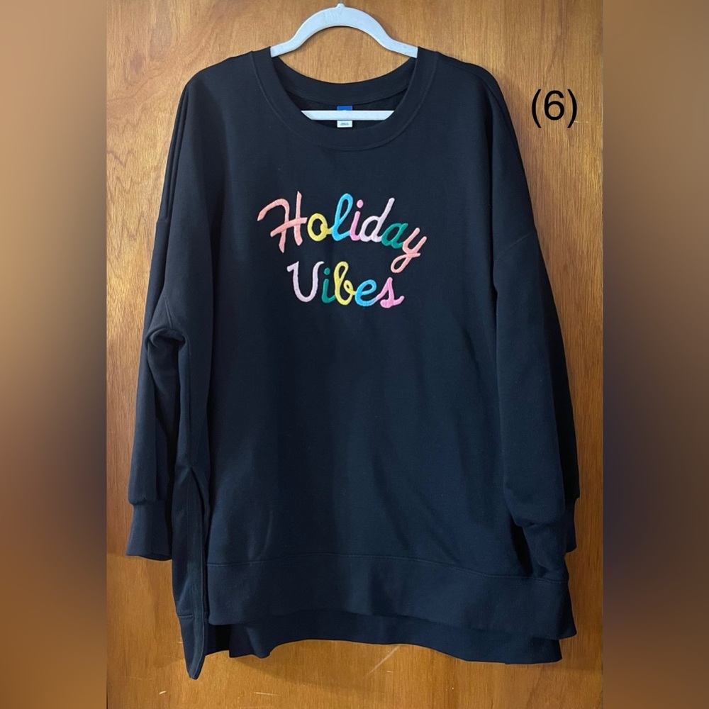 Old Navy sweatshirt